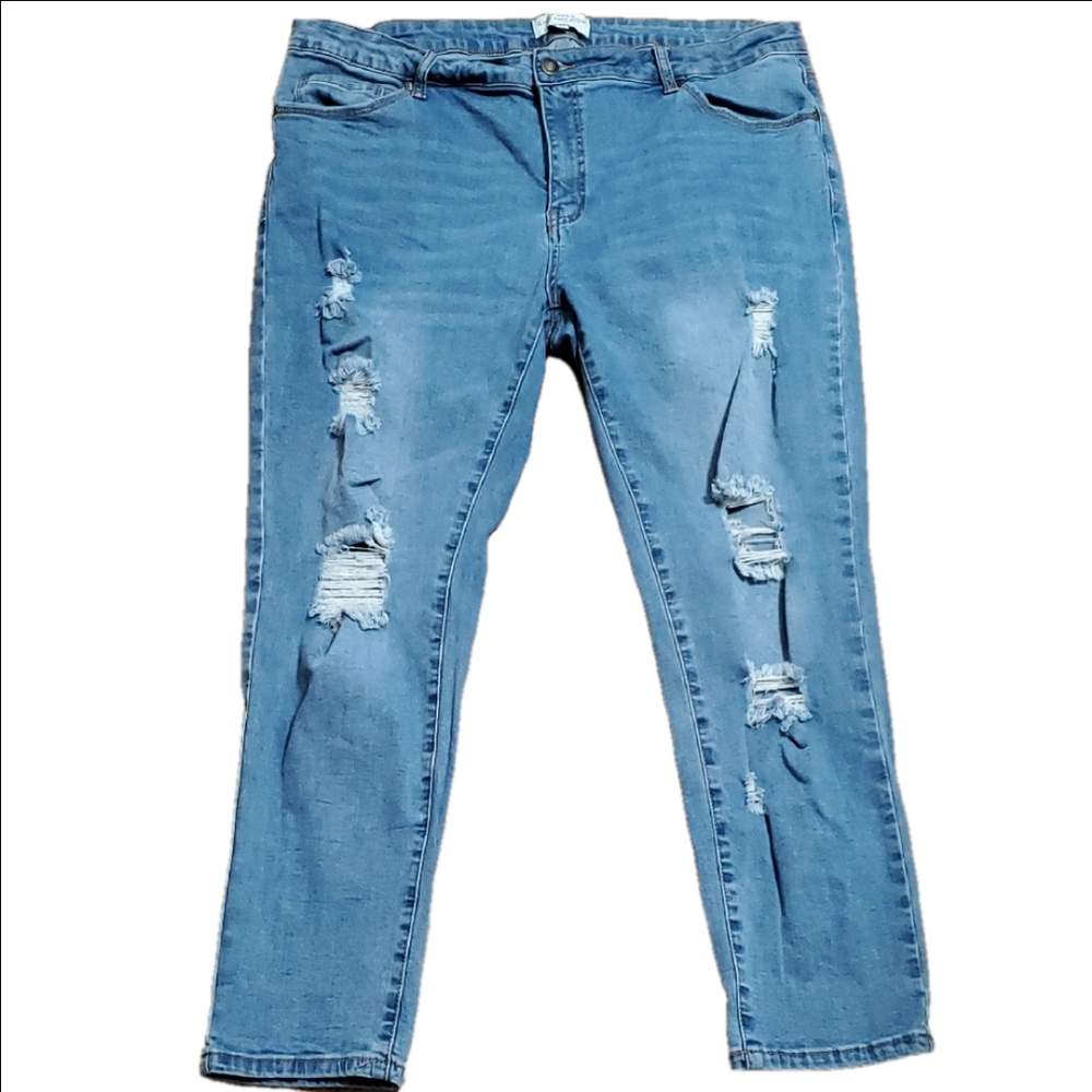 Chic Soul Women's Distressed Stretch Blue Jeans Size 3X